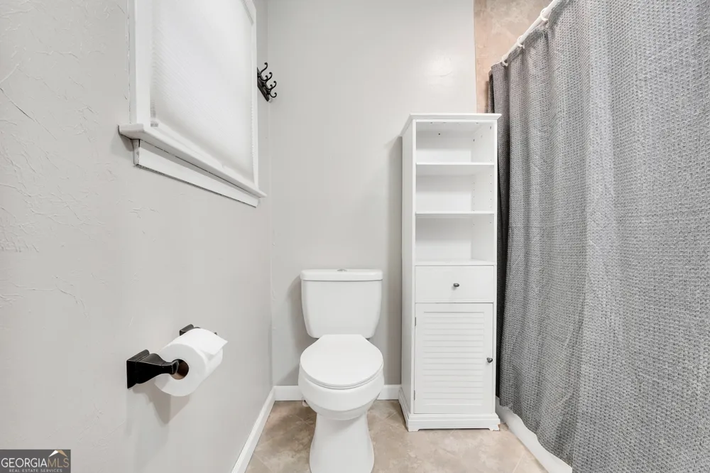 122 E Knight RD McDonough, GA 30252