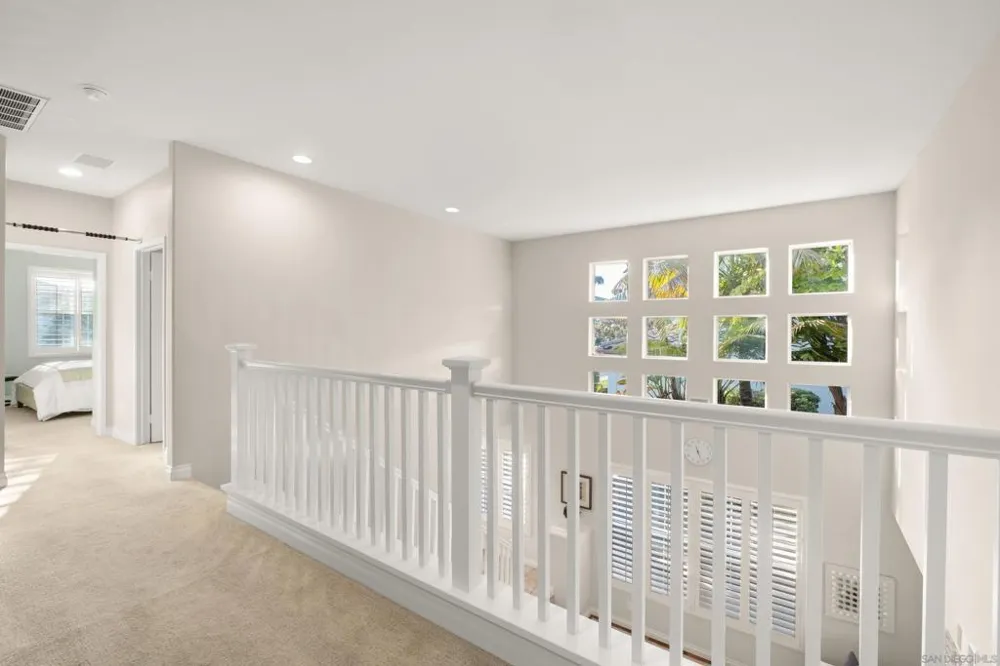 6442 Kinglet Way Carlsbad, CA 92011