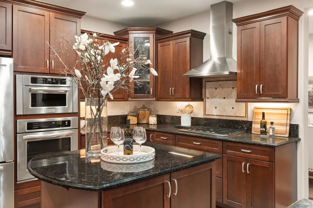 6442 Kinglet Way Carlsbad, CA 92011