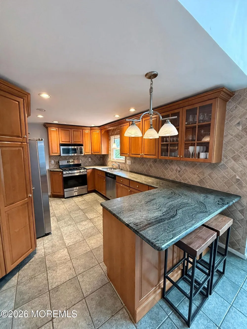 7 Carole Drive Oakhurst, NJ 07755