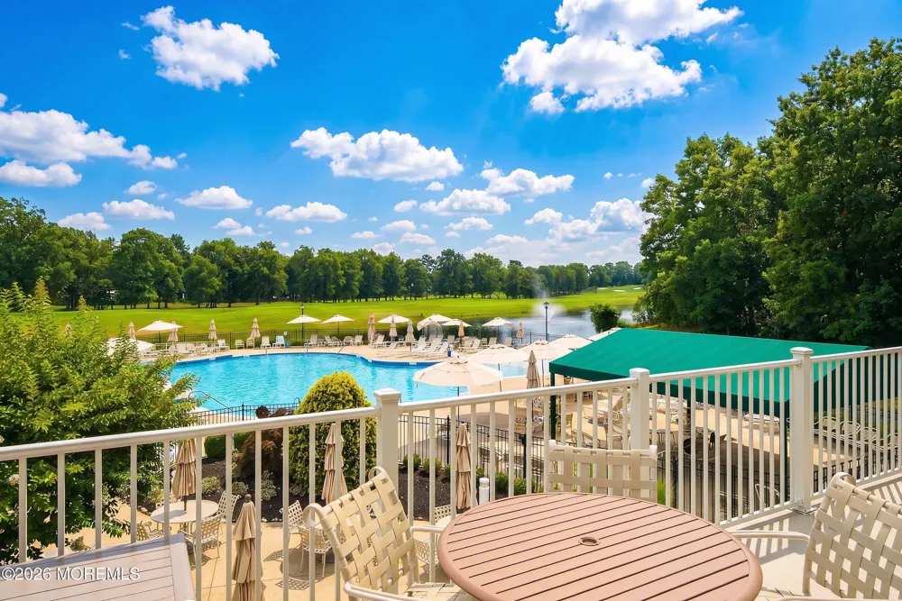 64 Merion Lane Jackson, NJ 08527