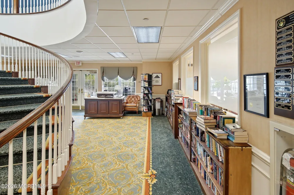64 Merion Lane Jackson, NJ 08527