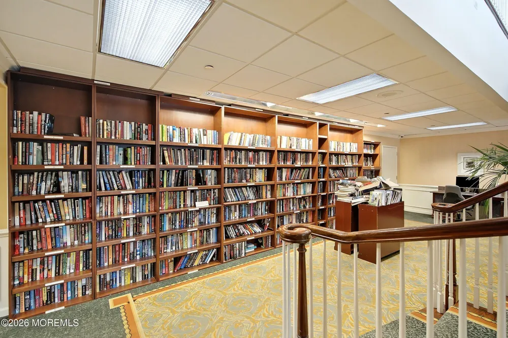 64 Merion Lane Jackson, NJ 08527