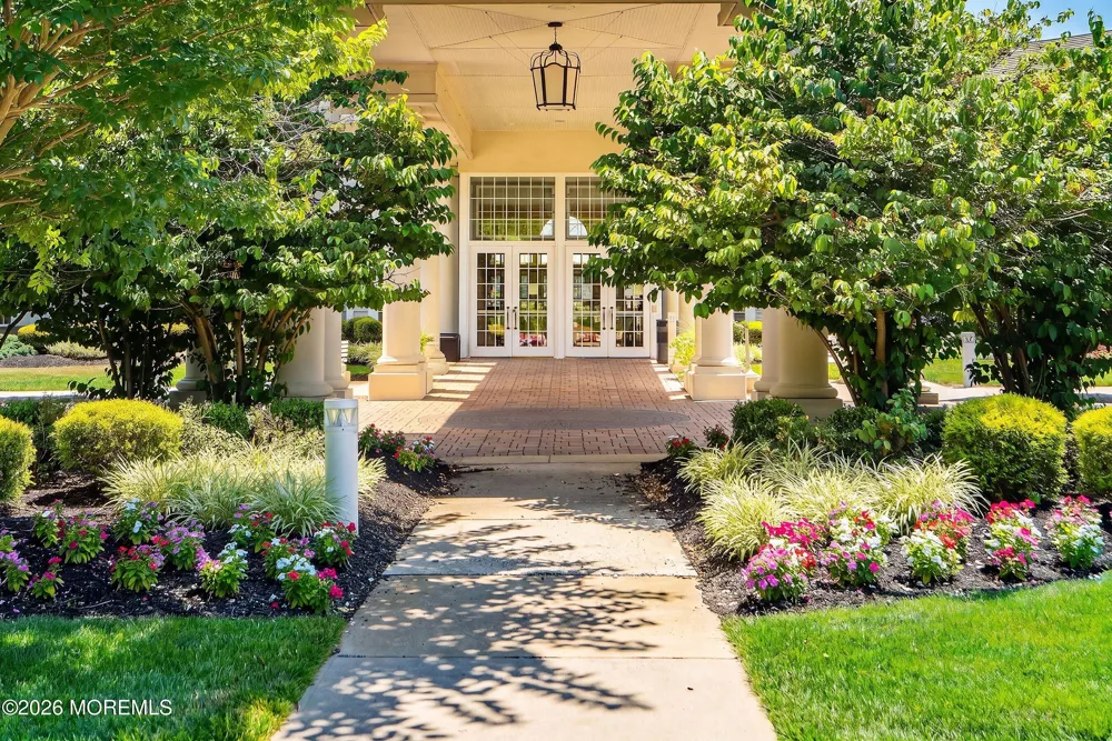 64 Merion Lane Jackson, NJ 08527