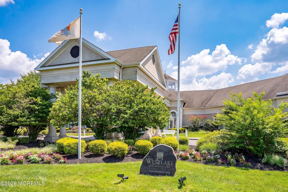 64 Merion Lane Jackson, NJ 08527