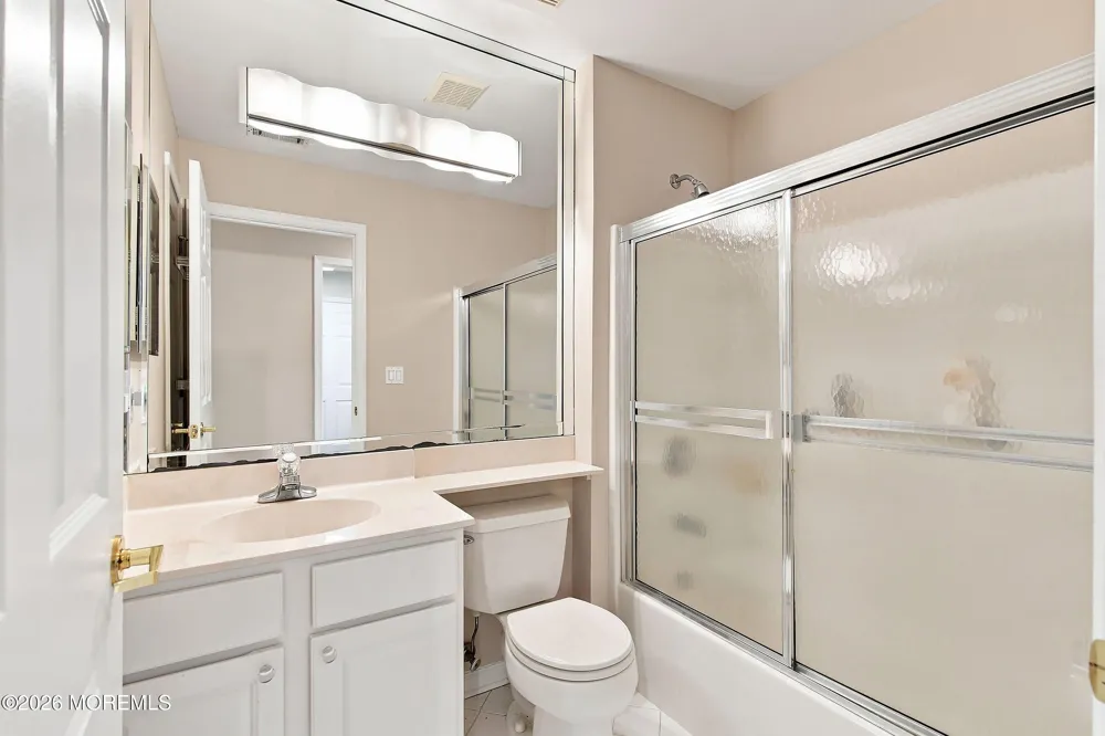 64 Merion Lane Jackson, NJ 08527
