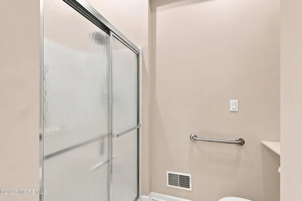 64 Merion Lane Jackson, NJ 08527