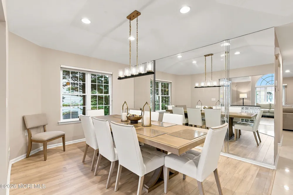 64 Merion Lane Jackson, NJ 08527