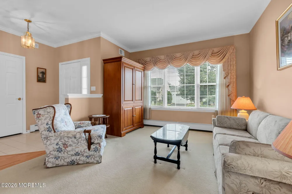 4 Frances Court Manchester, NJ 08759