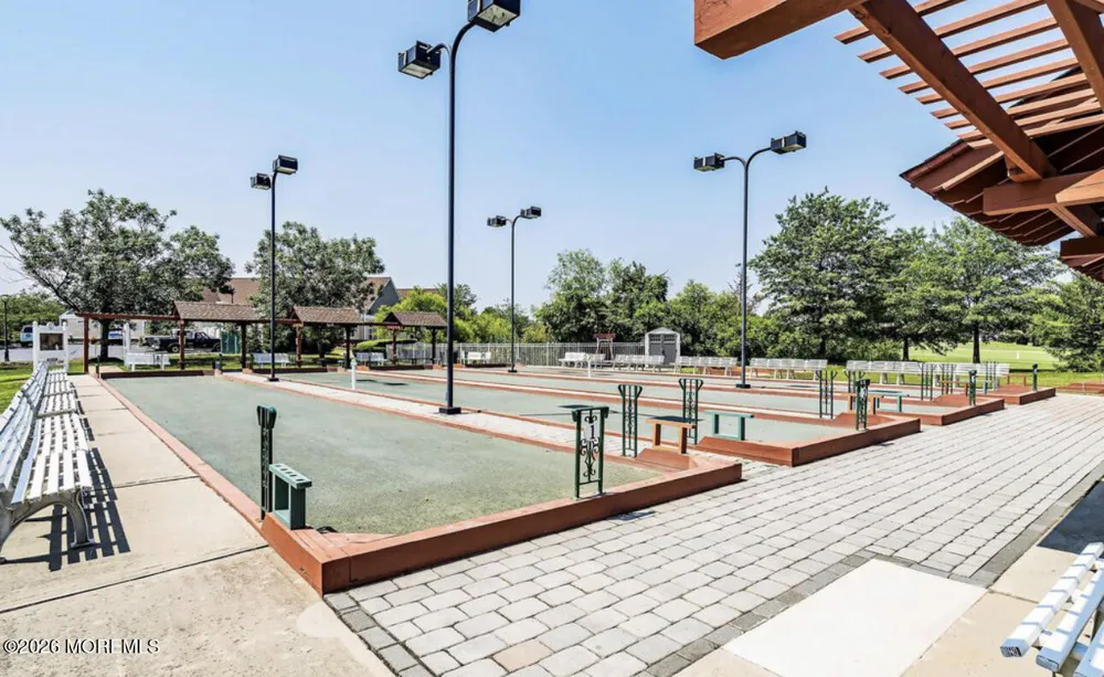 4 Frances Court Manchester, NJ 08759