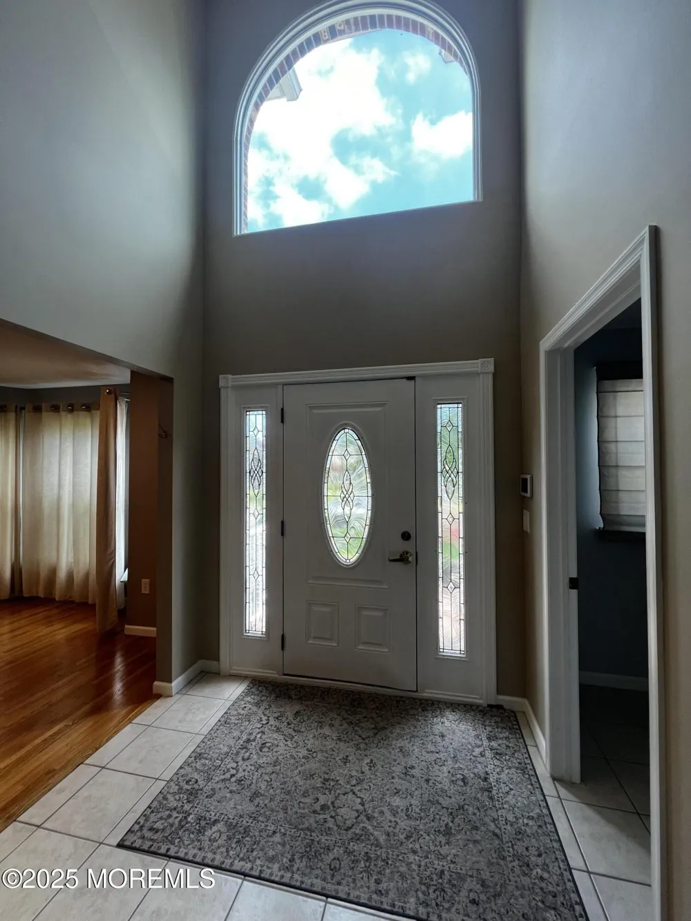 1624 Melville Street Oakhurst, NJ 07755