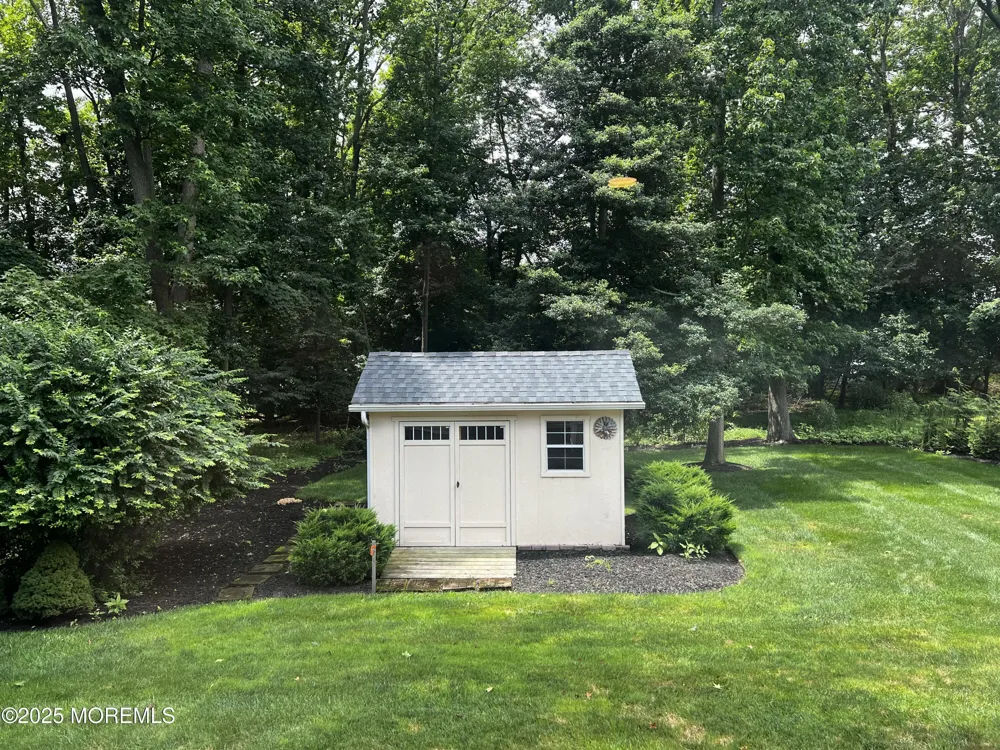 1624 Melville Street Oakhurst, NJ 07755