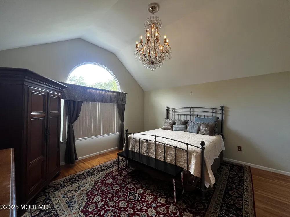 1624 Melville Street Oakhurst, NJ 07755
