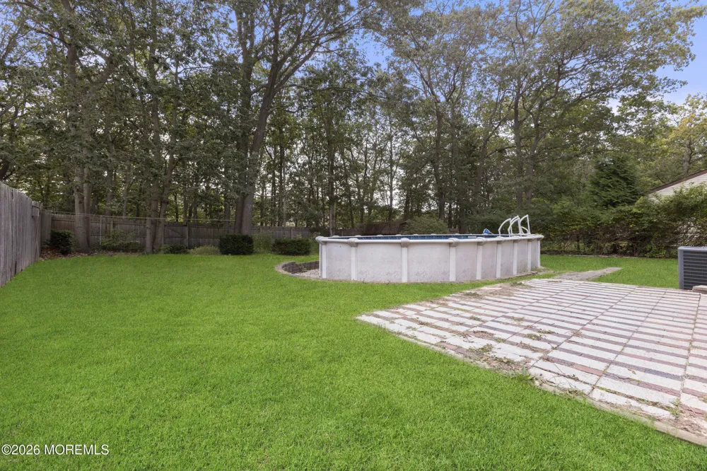 13 Laurel Crest Drive Howell, NJ 07731