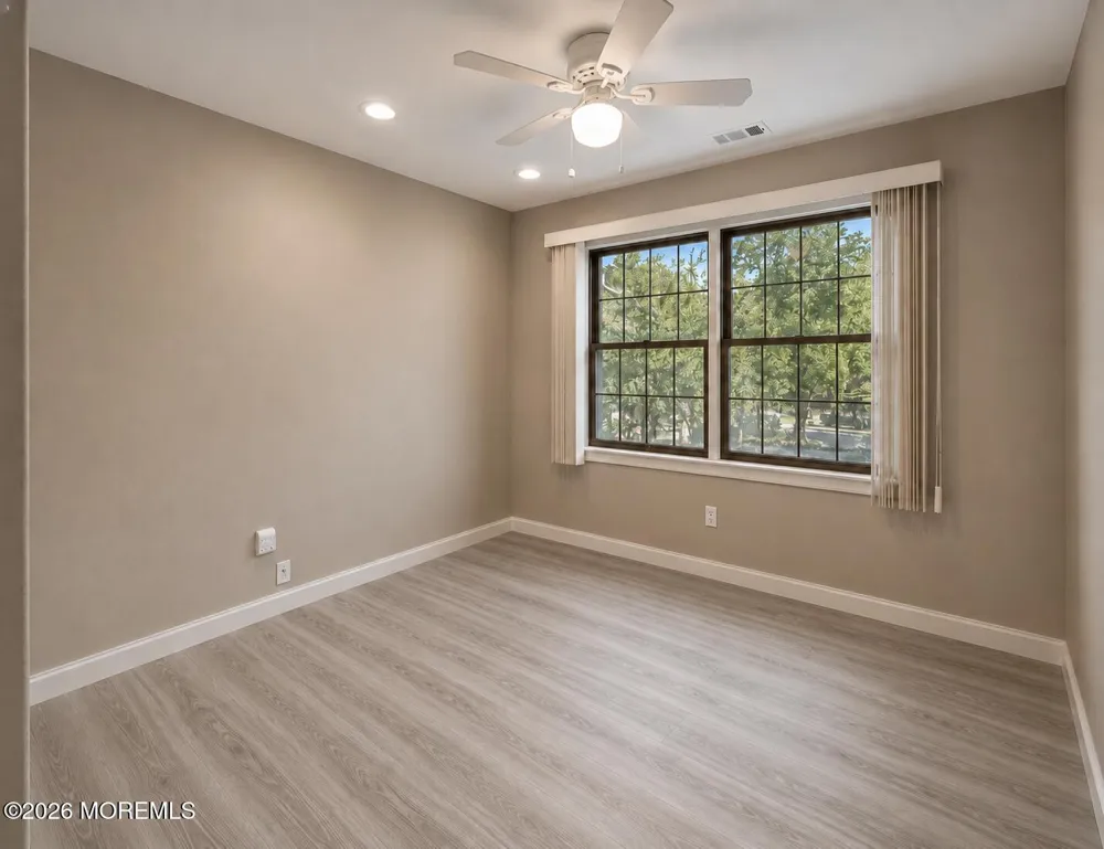 8 Hialeah West Long Branch, NJ 07764