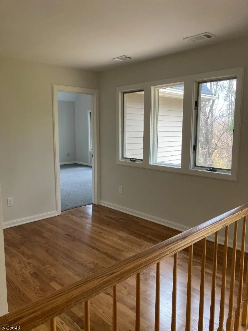 73 Park Rd Sparta, NJ 07871