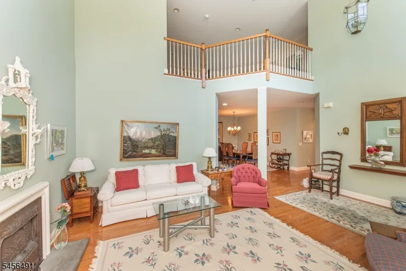 75 Schindler Way Fairfield, NJ 07004