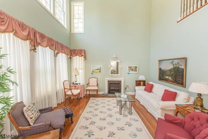 75 Schindler Way Fairfield, NJ 07004