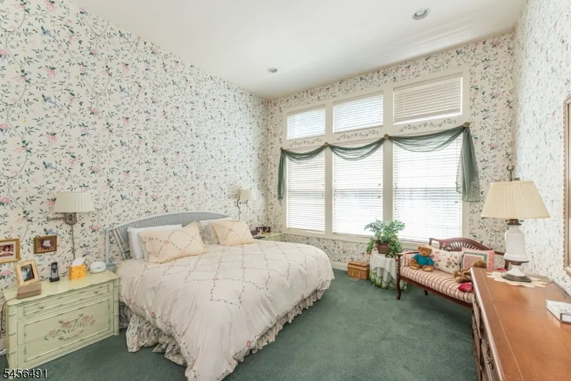 75 Schindler Way Fairfield, NJ 07004