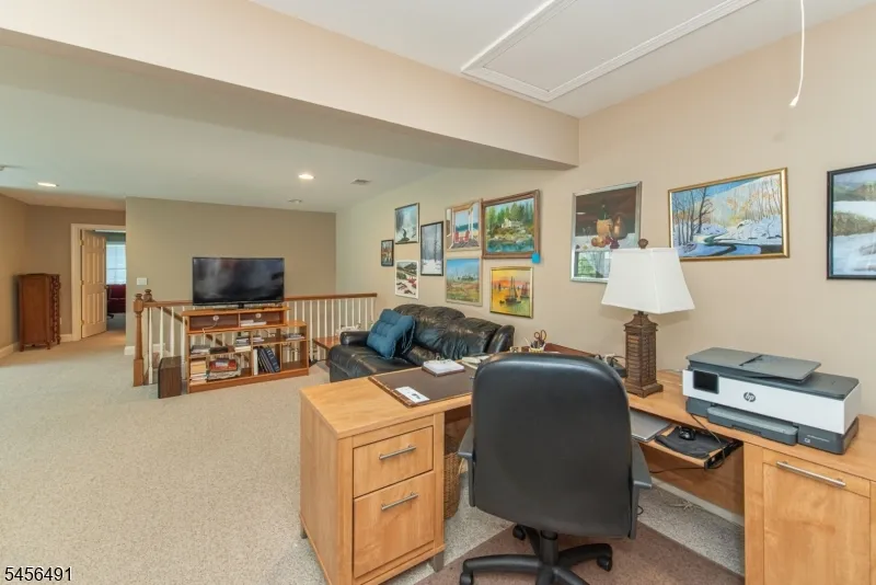75 Schindler Way Fairfield, NJ 07004