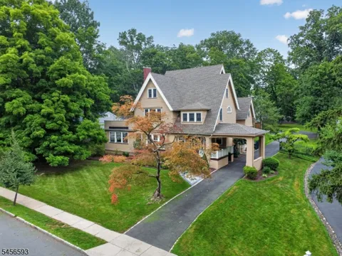 237 Raymond Ave
