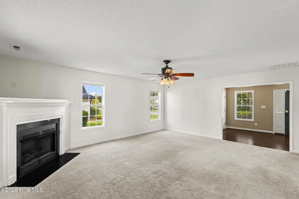 1112 Huff Drive Jacksonville, NC 28546