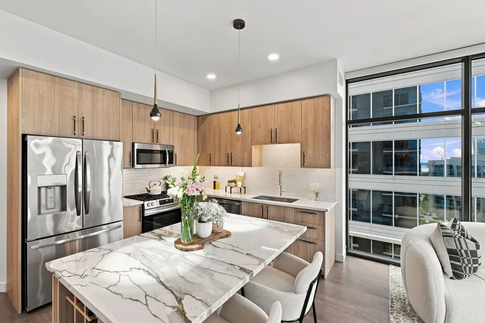 1212 Demonbreun St #1101 Nashville, TN 37203