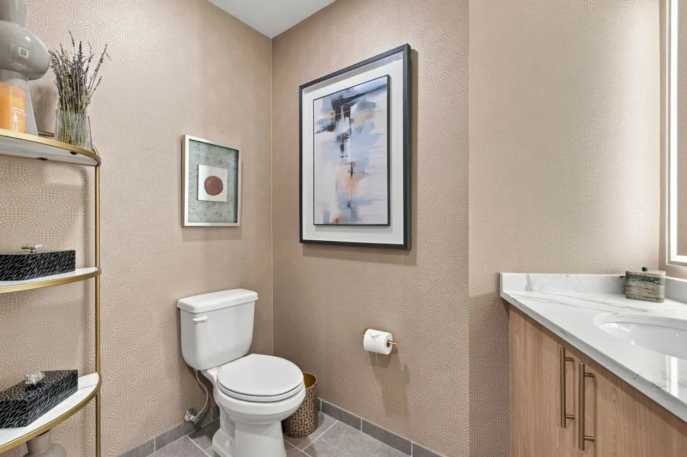 1212 Demonbreun St #1101 Nashville, TN 37203