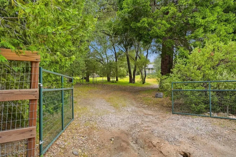5867 Forest Meadow Road Julian, CA 92036