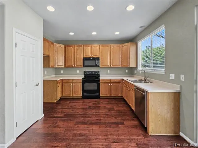 6860 S Algonquian Court Aurora, CO 80016