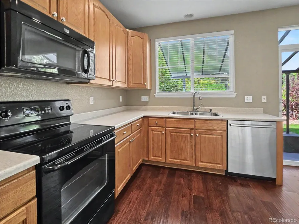6860 S Algonquian Court Aurora, CO 80016