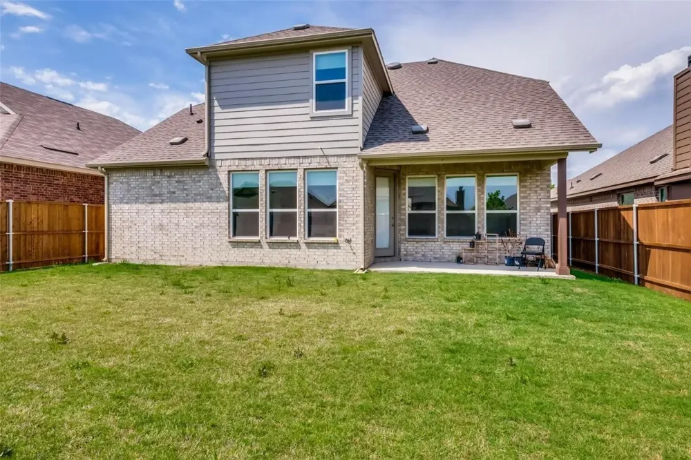 11416 Silver Queen Drive Aubrey, TX 76227