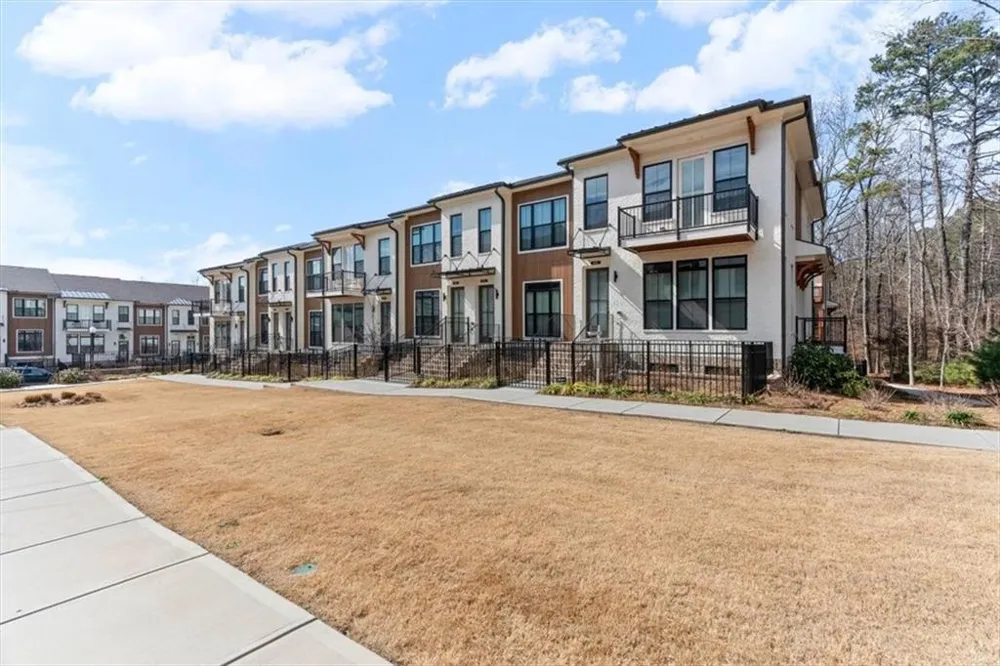 445 Olmstead Way Alpharetta, GA 30022