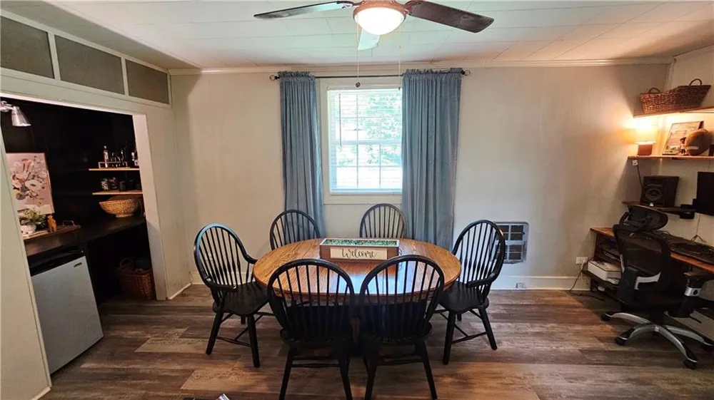 1581 Lost Mountain Road Powder Springs, GA 30127