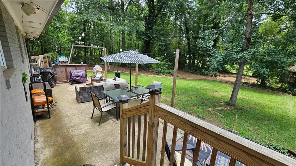 1581 Lost Mountain Road Powder Springs, GA 30127