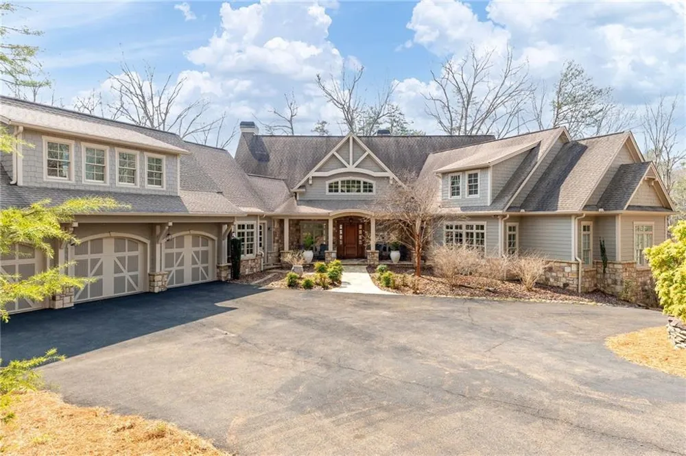 928 Black Bear Trail Jasper, GA 30143