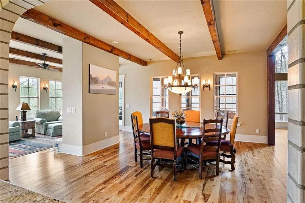 928 Black Bear Trail Jasper, GA 30143