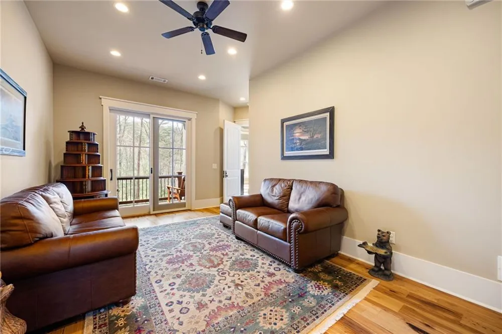 928 Black Bear Trail Jasper, GA 30143