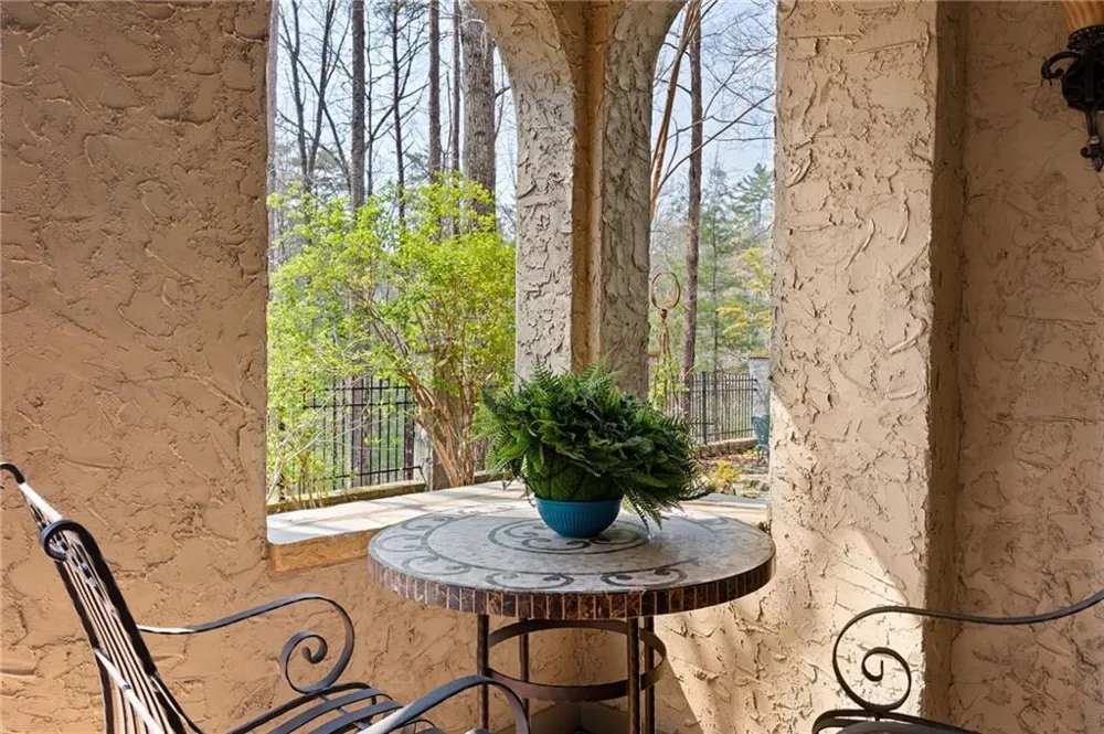 928 Black Bear Trail Jasper, GA 30143