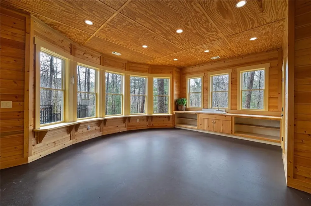 928 Black Bear Trail Jasper, GA 30143