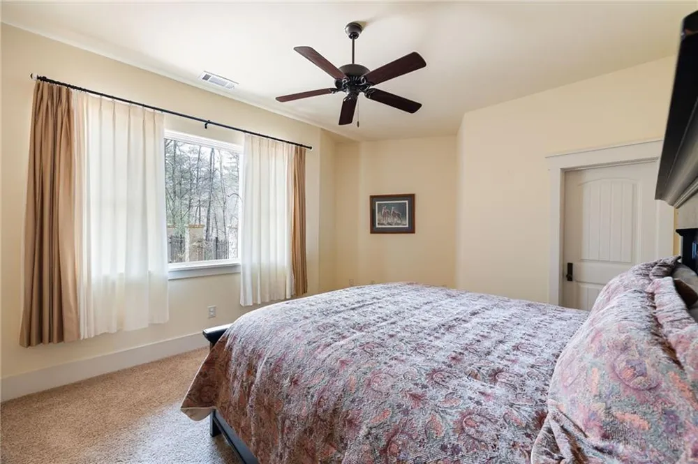 928 Black Bear Trail Jasper, GA 30143
