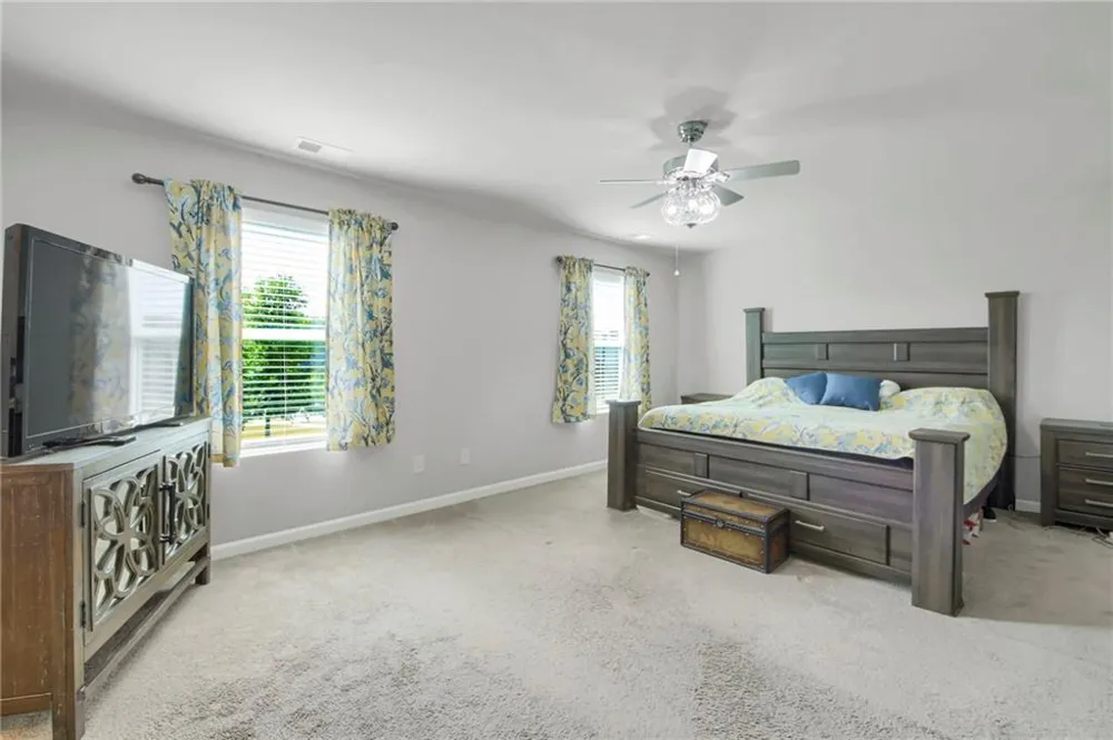 6806 Creekgate Way Douglasville, GA 30134