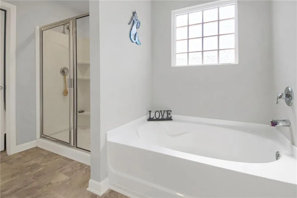 6806 Creekgate Way Douglasville, GA 30134