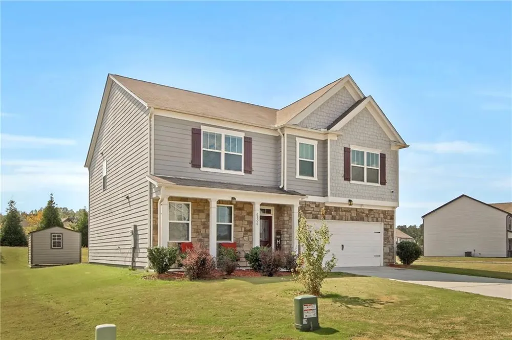 6806 Creekgate Way Douglasville, GA 30134