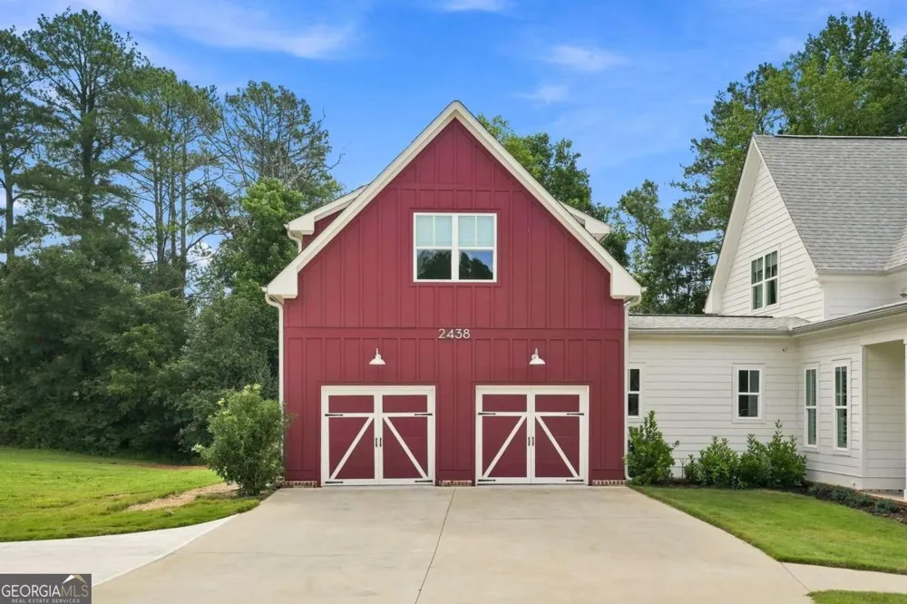 2438 Batesville RD Canton, GA 30115