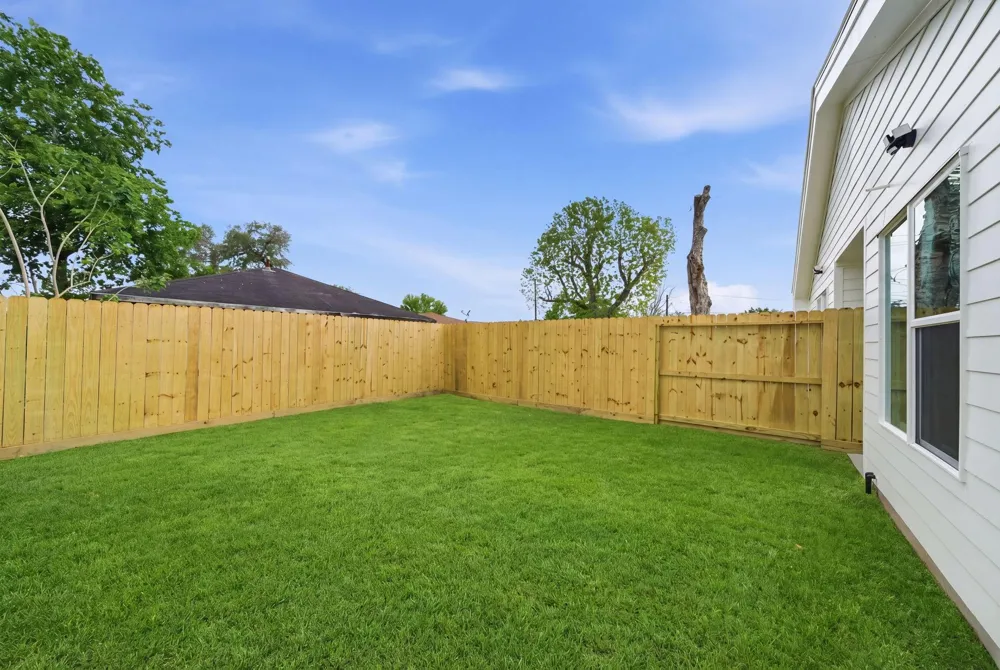 6514 Luce Street Houston, TX 77087