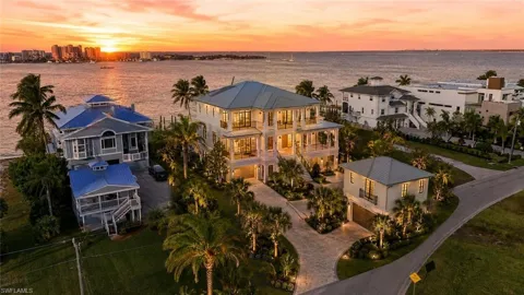 948 San Carlos Drive