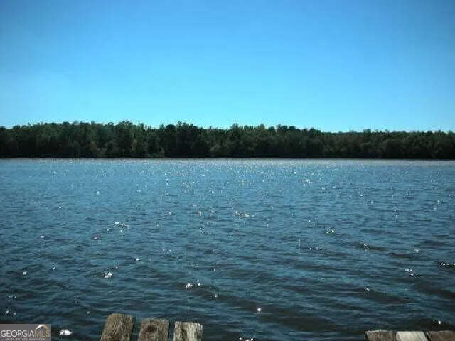 143 Weavers Lake Front RD Jackson, GA 30233