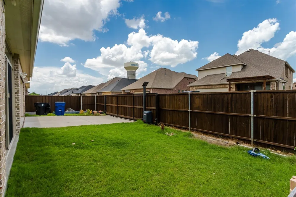6333 Hall Road Frisco, TX 75034