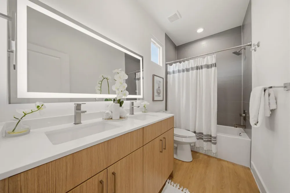 6514 Luce Street #B Houston, TX 77087